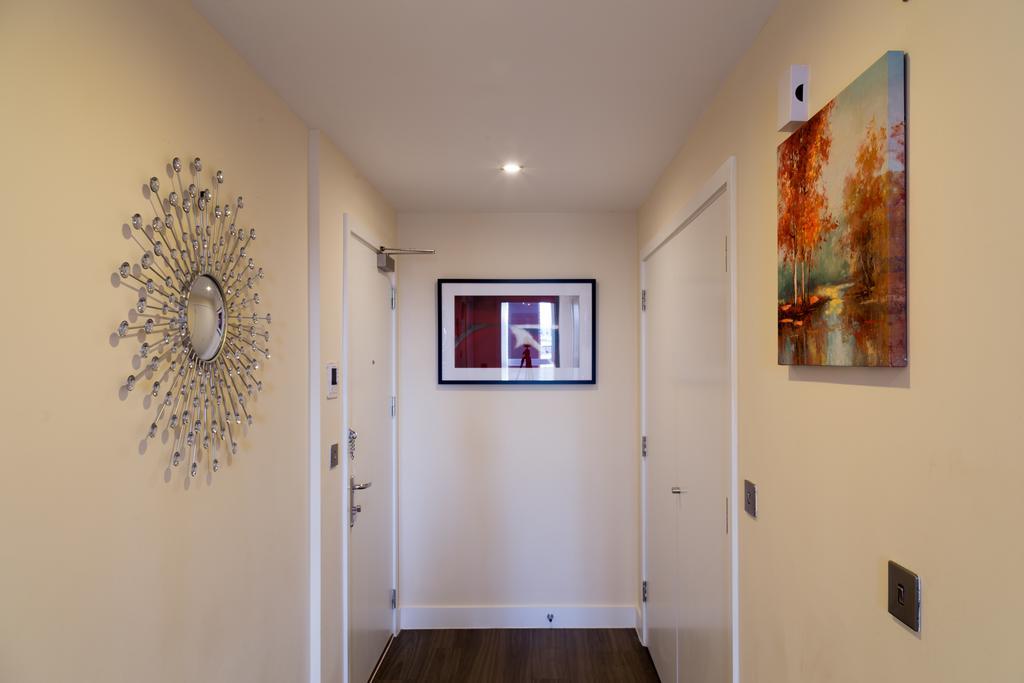 Contemporary & Homely Penthouse, 2 Mins Walk From Cambridge Station, Lift Access, Secured Gated On-Site Parking, Self Check-In, Super Fast Wifi, Terrace & Sleeps 6 Exteriér fotografie